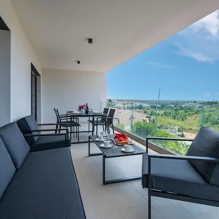 Leonard App Apartmán